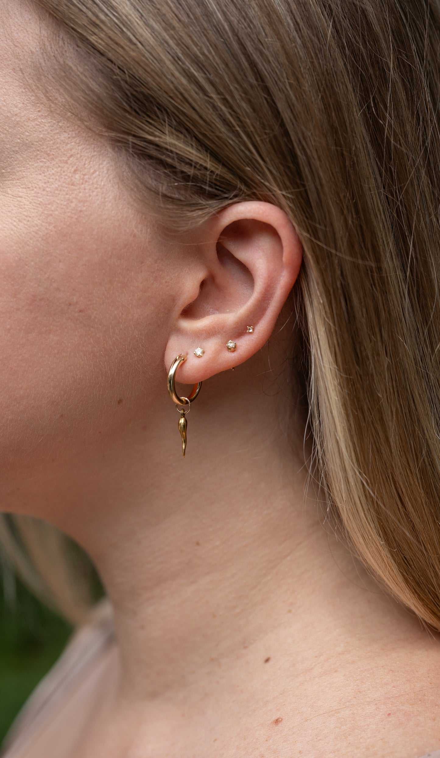 Cornicello Hoops