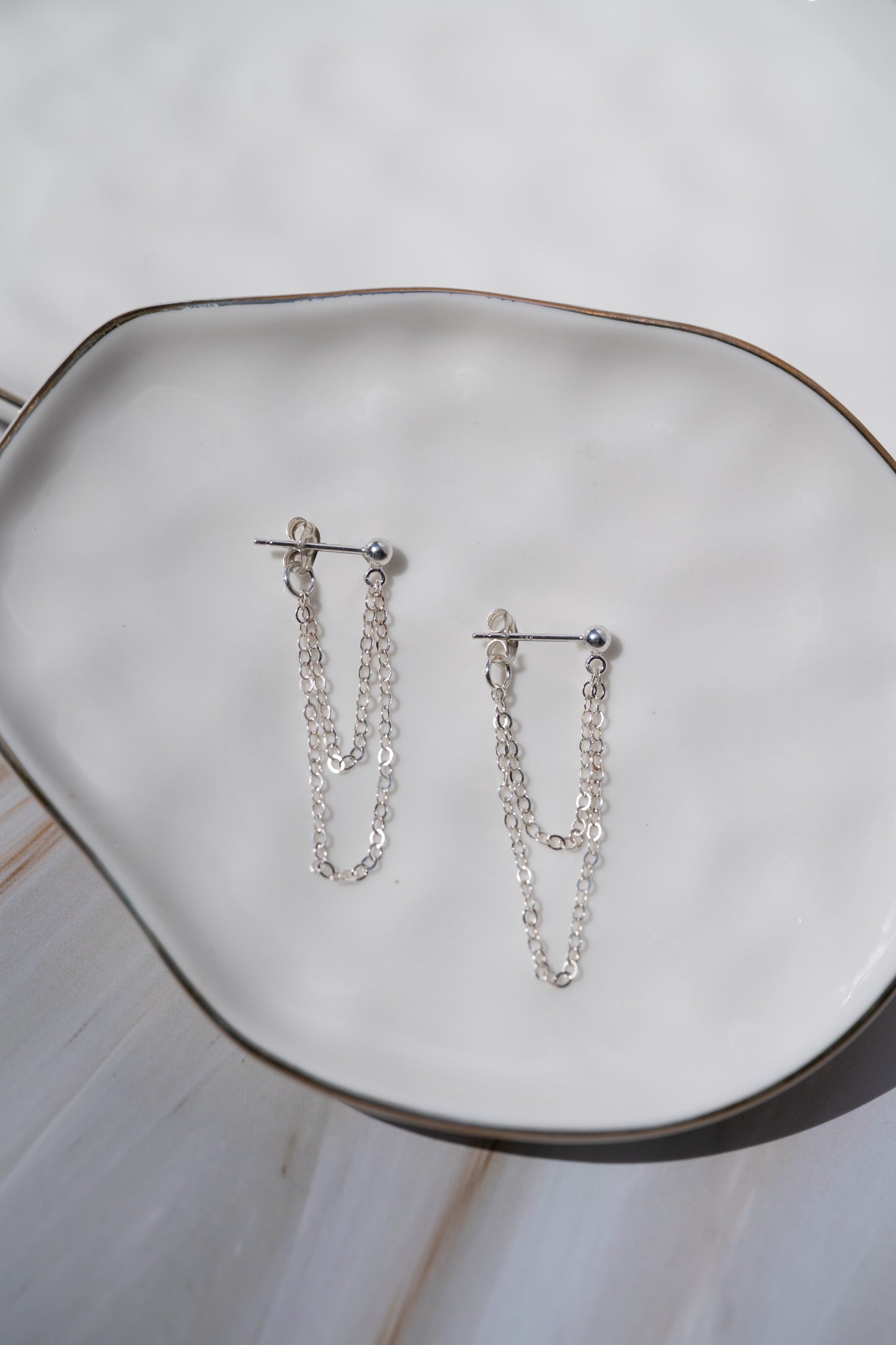 Vento Earrings